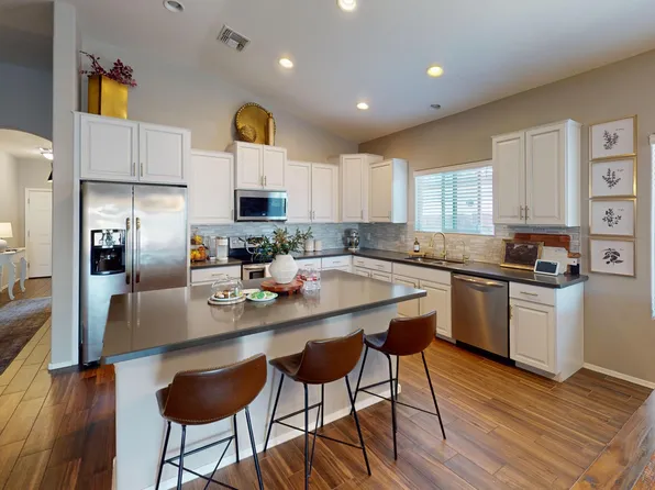 9072 W Birchover Dr, Marana, AZ 85653