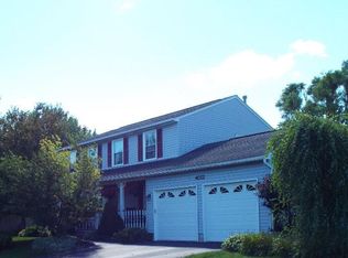 4022 Pinyon Pine Path, Liverpool, NY 13090