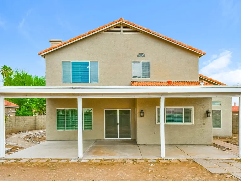 1297 E Tradewind Dr — Photo 17