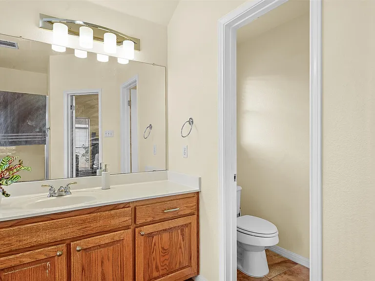 6006 Barletta Dr — Photo 20