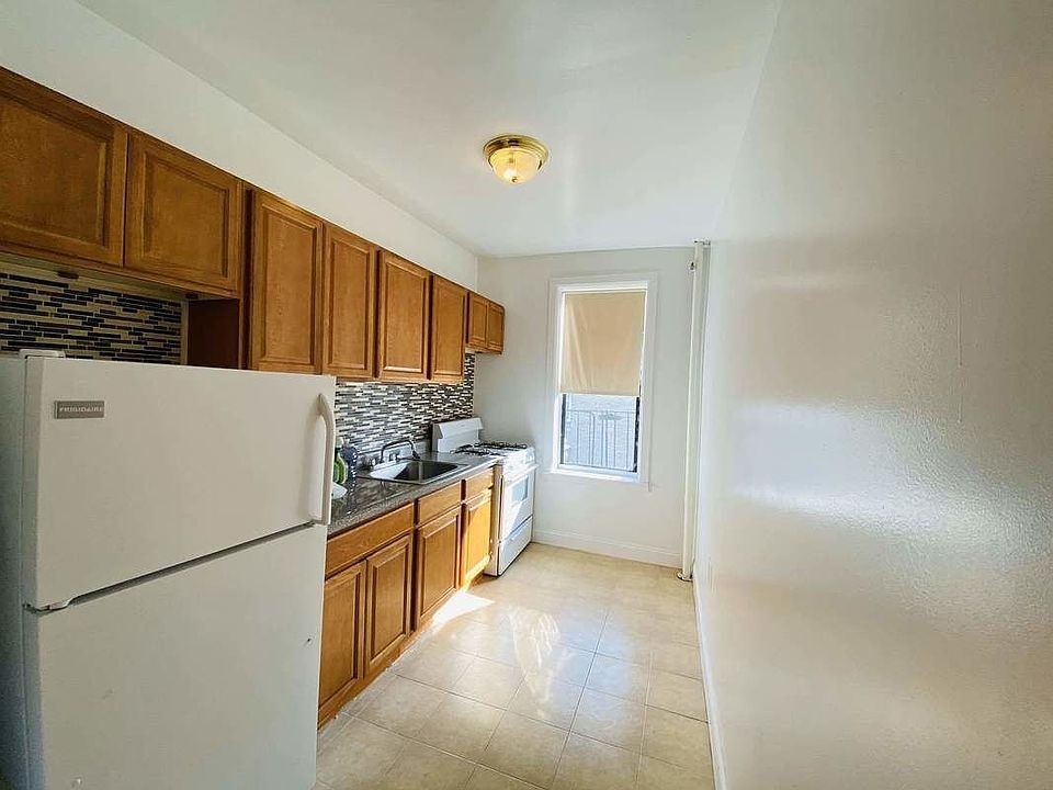 1st image of 5101 13th Ave APT 2H