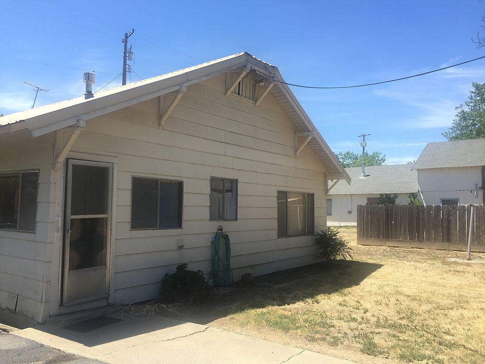 2nd image of 9598 1st St