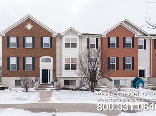 214 Comstock Dr #193, Elgin, IL 60124