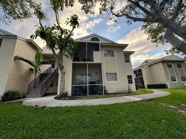 651 CYPRESS LAKE Boulevard #L, Deerfield Beach, FL 33064