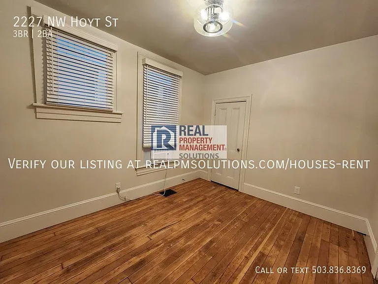 2227 NW Hoyt St — Photo 16
