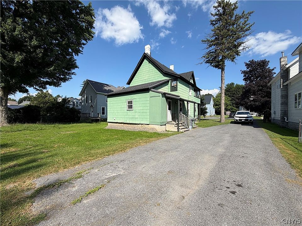 1st image of 133 Central St