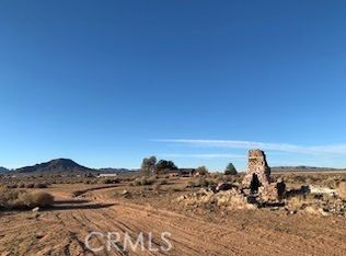 22138 South Rd #1, Apple Valley, CA 92307