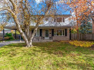 19 Gleneagle Cres, Toronto, ON M2J 3H4