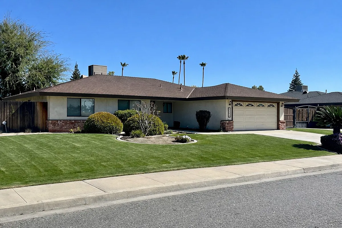 Building Photo - 9204 Hemingway Pl