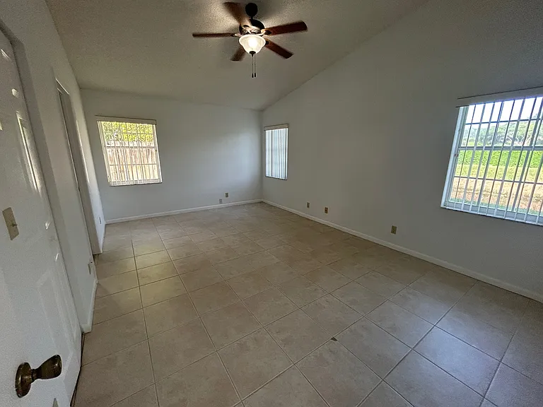 10136 Boynton Place Cir — Photo 16