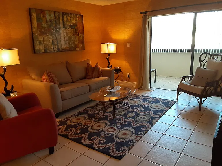 350 S Polk Dr #207 — Photo 8