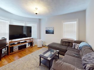 1431 Cambridge St #7, Cambridge, MA 02139