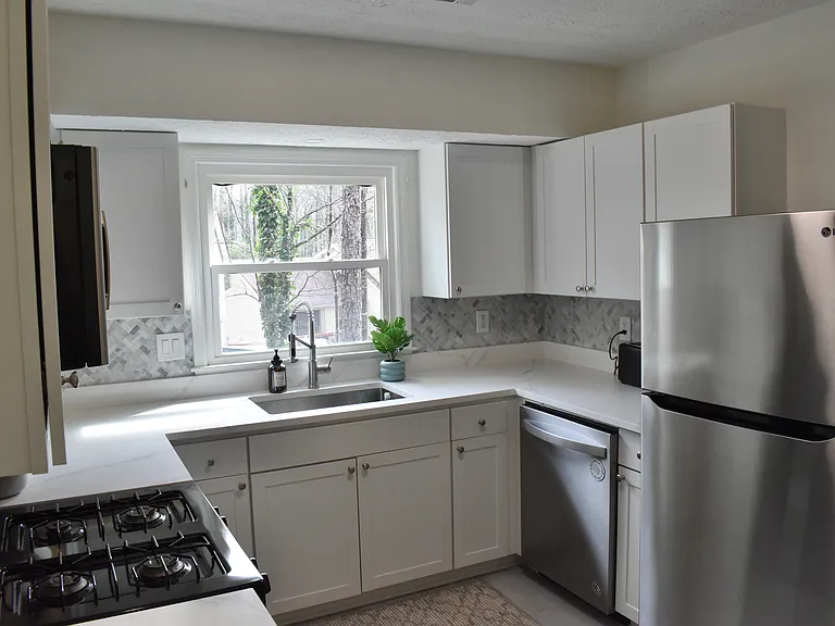 112 Saddlebrook Dr — Photo 7