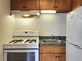 5741 W 35th St, Cicero, IL