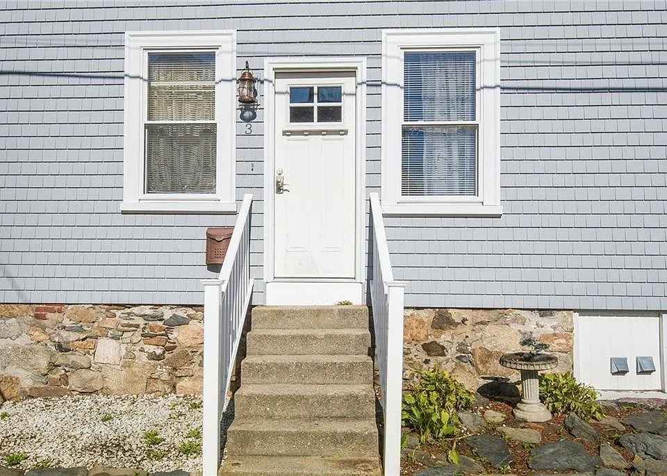 3 Lucas Ave
