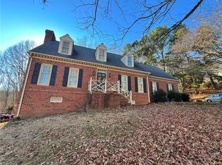 1089 Hillsdale Dr, Asheboro, NC 27203
