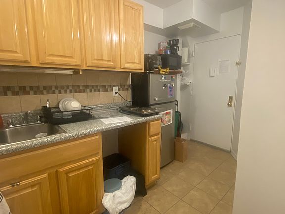4th image of 149 W 117th St #12