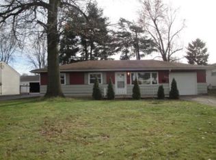 3145 Sunnybrooke Dr, Youngstown, OH