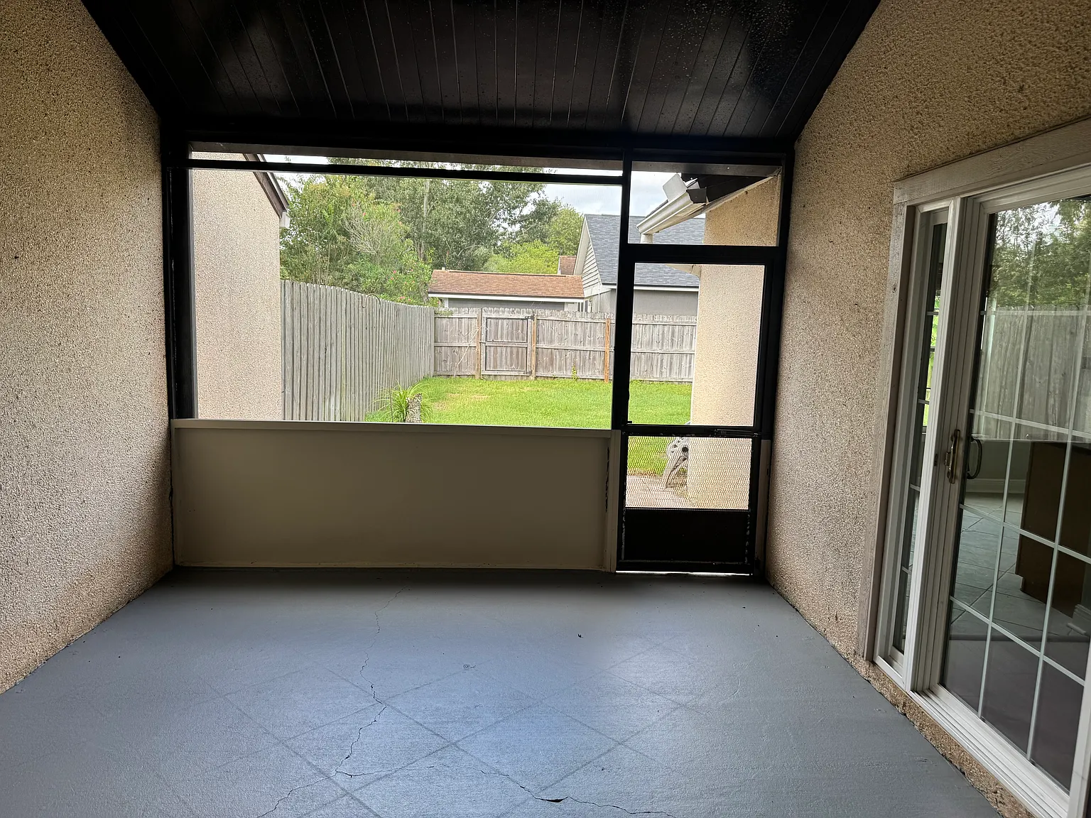 3 bed, 1068 sqft, $1,700 — Photo 4