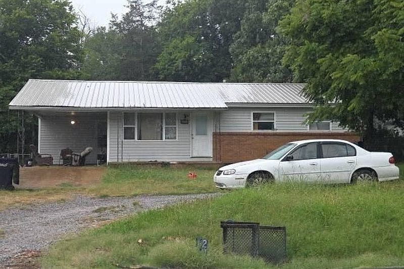 1st image of 2041 N Central Ave