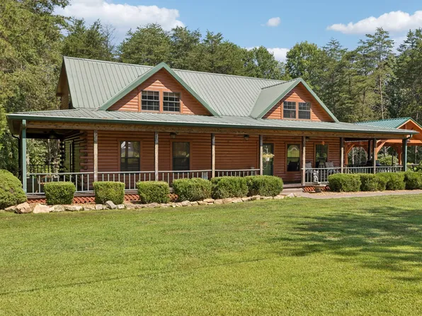 602 Gaither Hinson Rd, Waynesboro, TN 38485