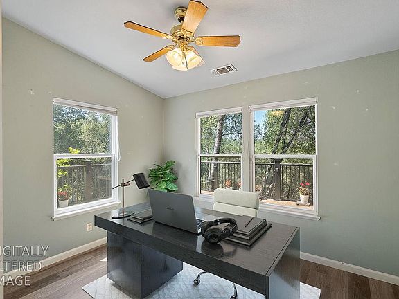 4th image of 2290 Rising Hill Rd