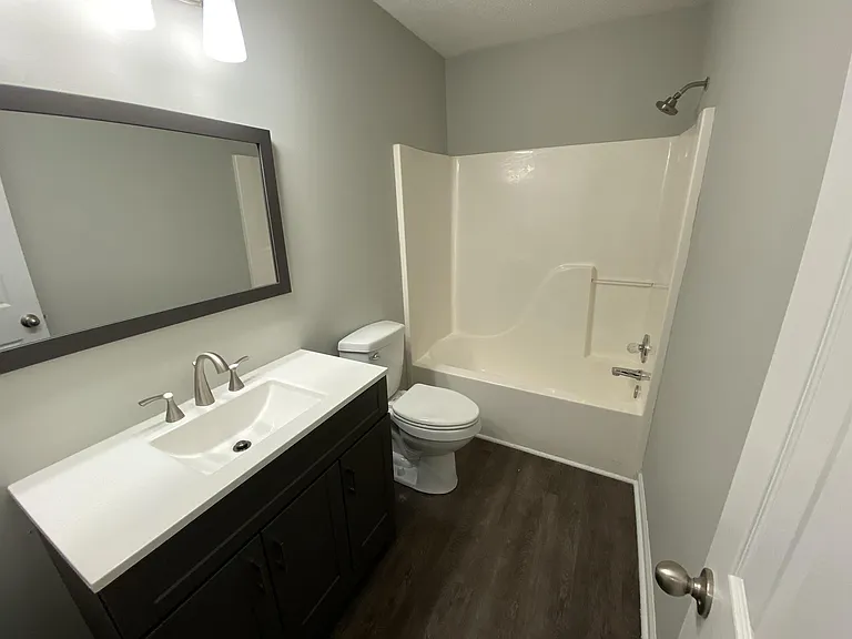 107 Ann Bradley Dr — Photo 8