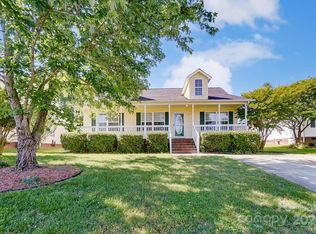 741 Kendall Green Rd, Fort Mill, SC 29715