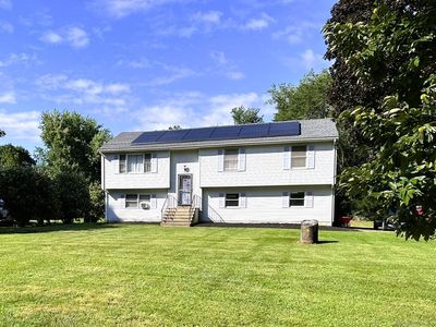 904 Bloomfield Avenue, Windsor, CT, 06095