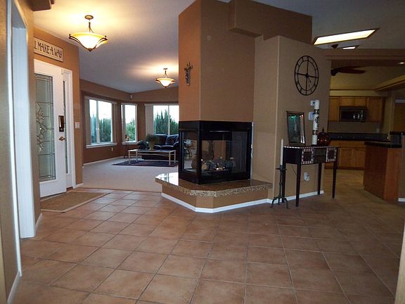 3rd image of 5740 Coriander Dr