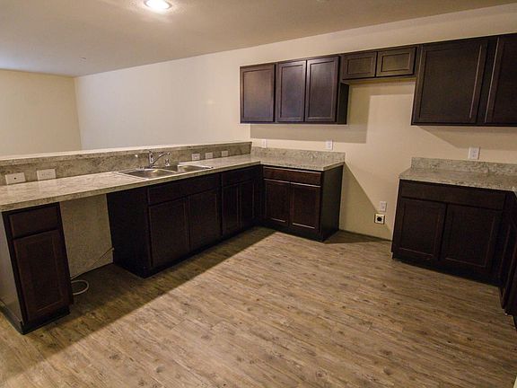 5th image of 2096 Oakwood Forest Dr