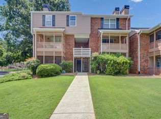 330 Quail Run, Roswell, GA 30076