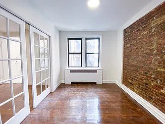 Rented by Voro New York