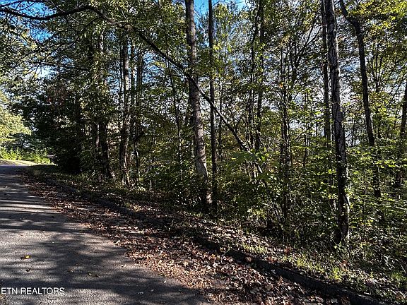3rd image of 18 Revere Ave