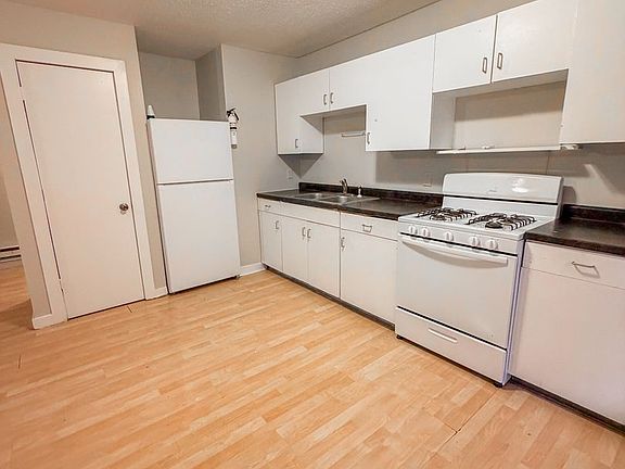 5th image of 801 Cass St #811
