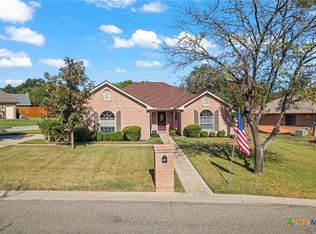 2200 Chisholm Trl, Salado, TX 76571