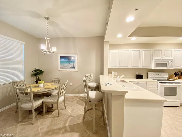 3455 Laurel Greens Ln S #103 — Photo 7