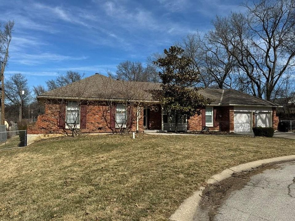 1st image of 12210 Lyndel Cir