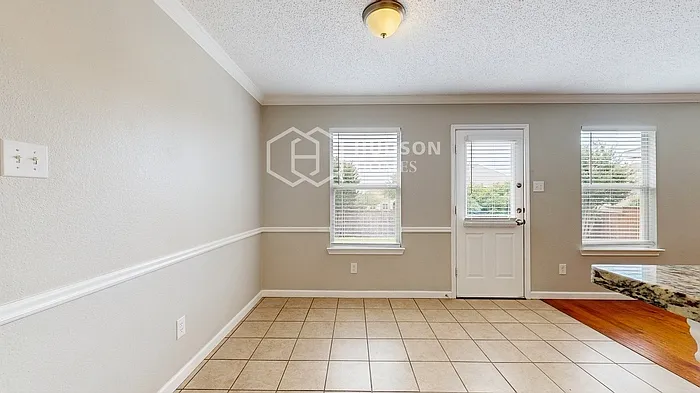 2209 Teddy Roosevelt Dr — Photo 10