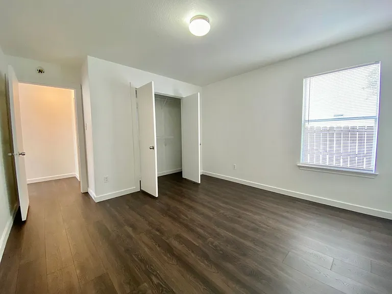6608 Ferrystone Pass — Photo 13