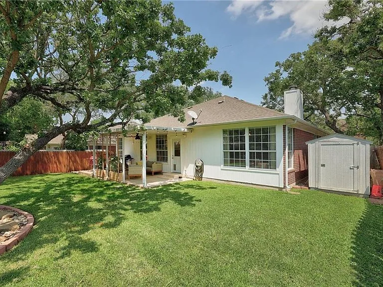 1705 Azalea Dr — Photo 27