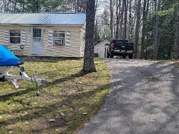 3543 E Cedar Lake Dr, Greenbush, MI 48738