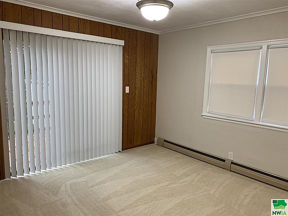 4th image of 3253 Jackson St