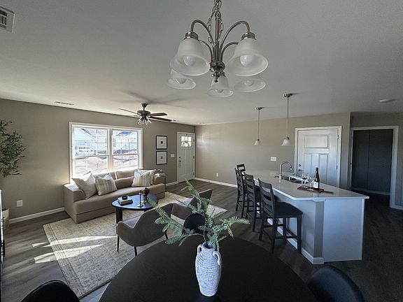 3rd image of 1020 W G St #2