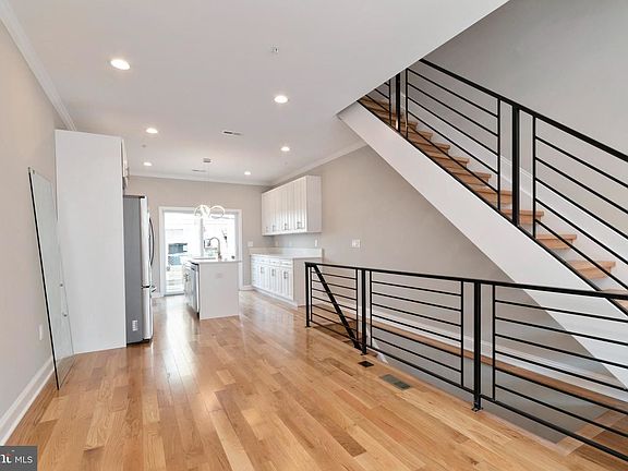 5th image of 2544 S Philip St