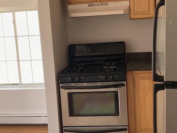 4th image of 254 Soundview Ave Floor 2