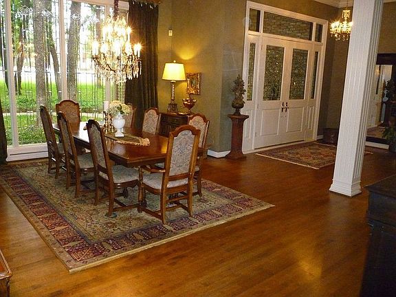 4th image of 415 Highland Oaks Cir