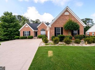7090 Valley Landing Ct, Cumming, GA 30041