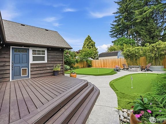 4th image of 15721 179th Avenue SE