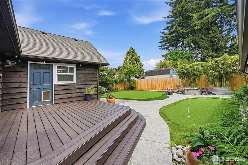 4th image of 15721 179th Avenue SE